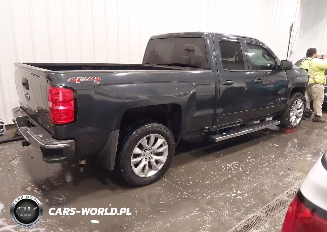 2017 Chevrolet Silverado 1500 1Lt VIN:1GCVKREC4HZ343778 - 4