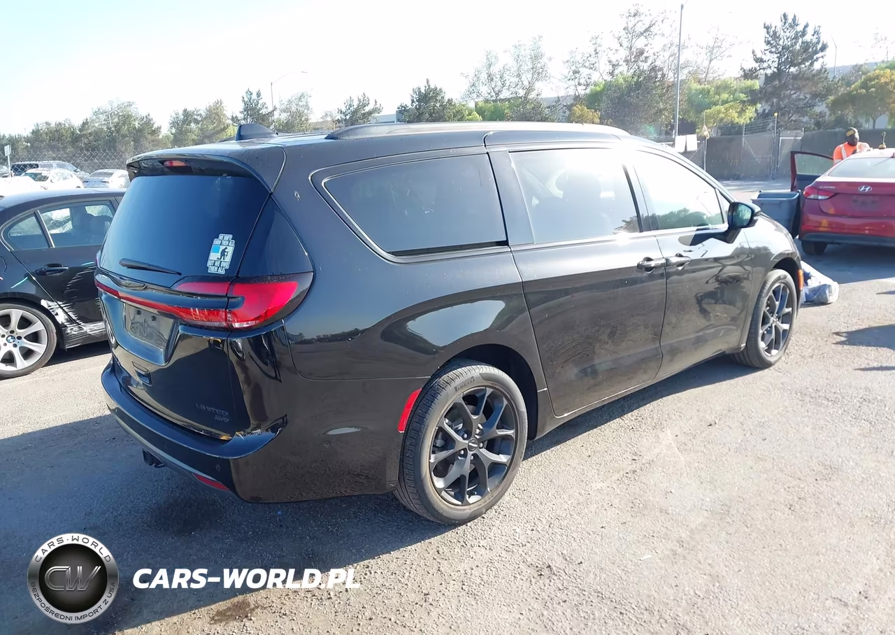 2025 Chrysler Pacifica Limited Awd VIN:2C4RC3GG6SR518108 - 4