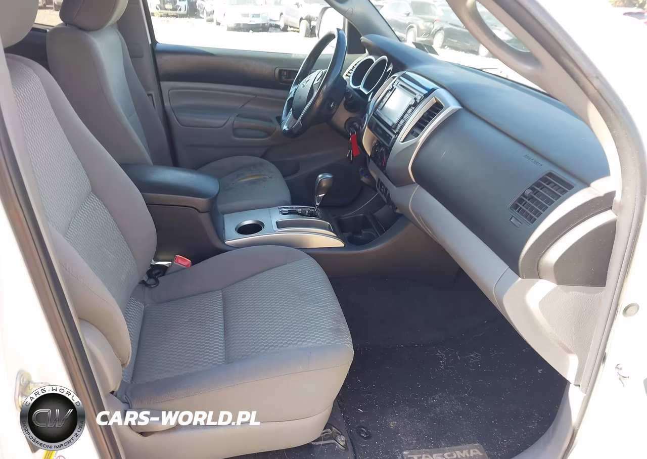 2015 Toyota Tacoma Base V6 VIN:5TFUU4EN7FX129497 - 5