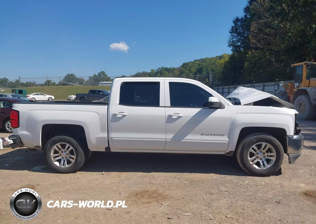 2018 Chevrolet Silverado 1500 1Lt VIN:3GCPCREC5JG180067 - 14
