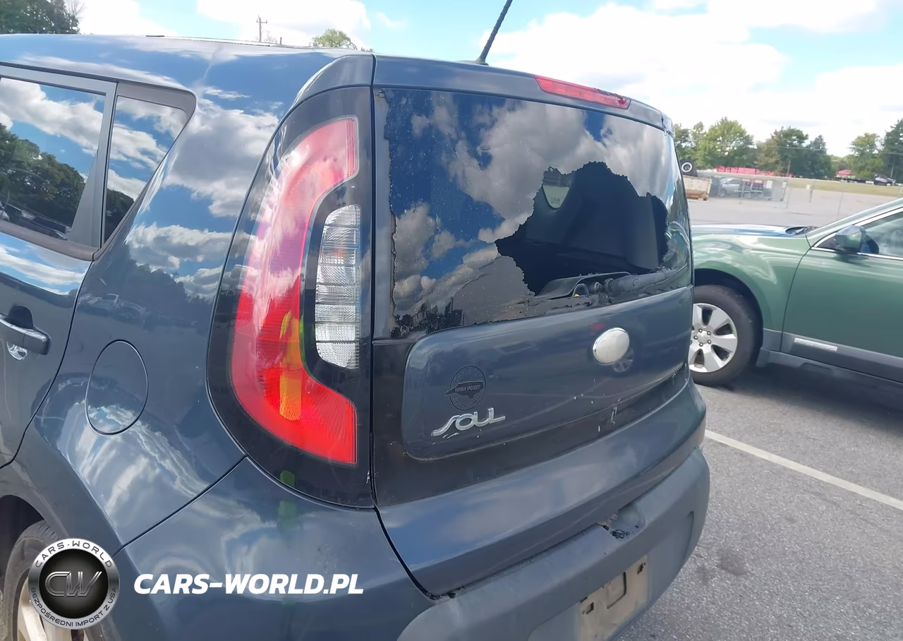 2014 Kia Soul + VIN:KNDJP3A51E7017822 - 14