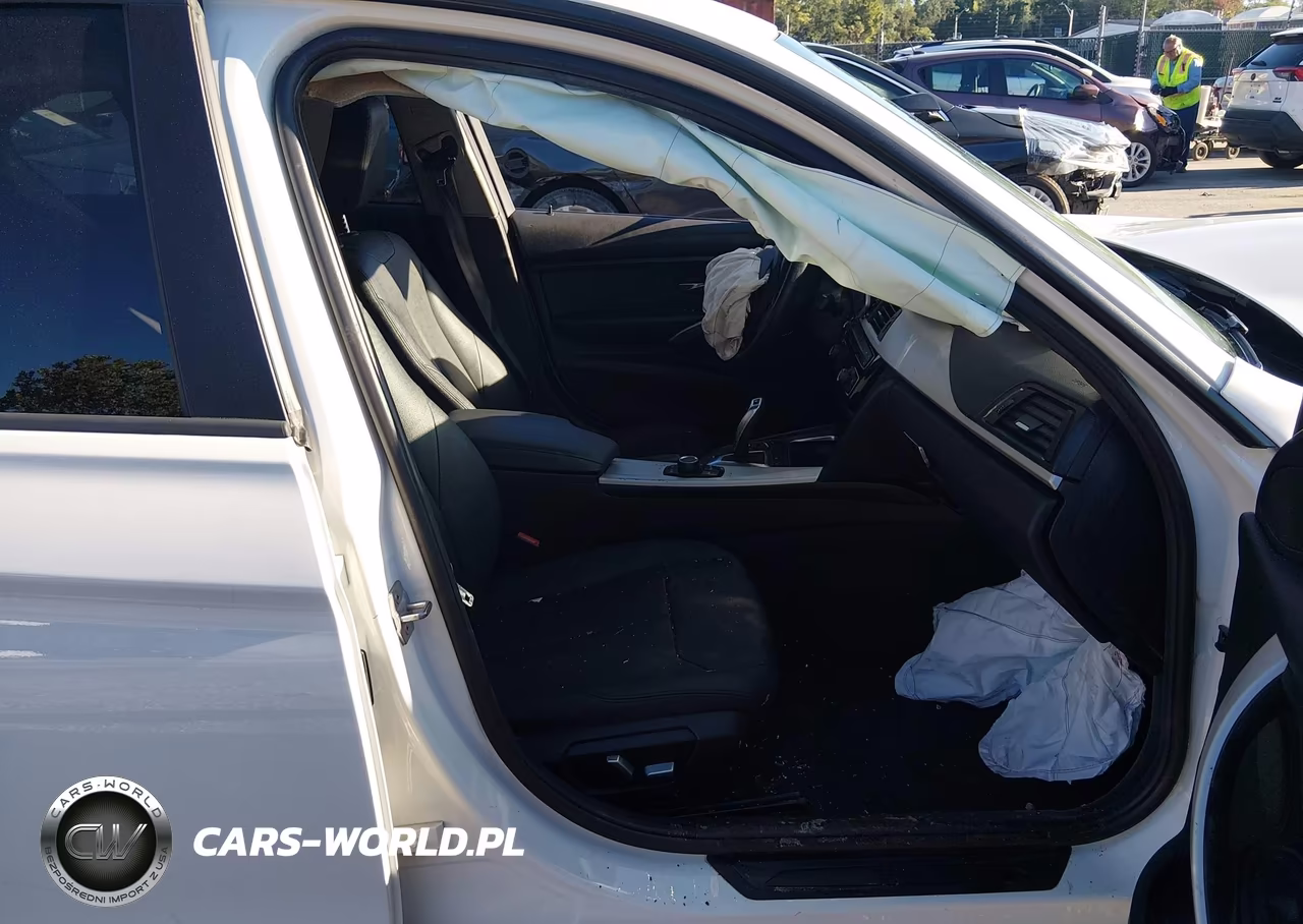 2018 BMW 320 Xi VIN:WBA8E5G5XJNU46886 - 5