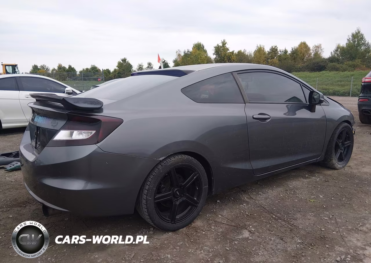 2012 Honda Civic Lx VIN:2HGFG3A56CH512204 - 4