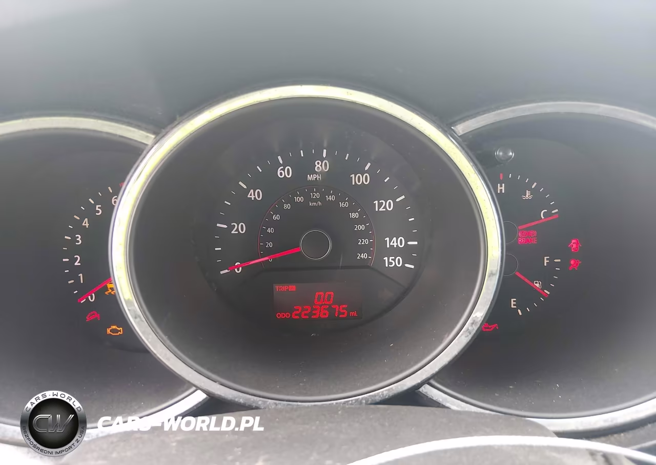 2011 Kia Sorento Lx VIN:5XYKT3A15BG153835 - 7