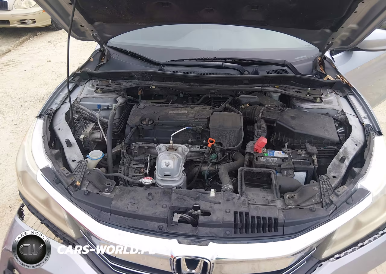 2017 Honda Accord Sport VIN:1HGCR2F50HA046646 - 10