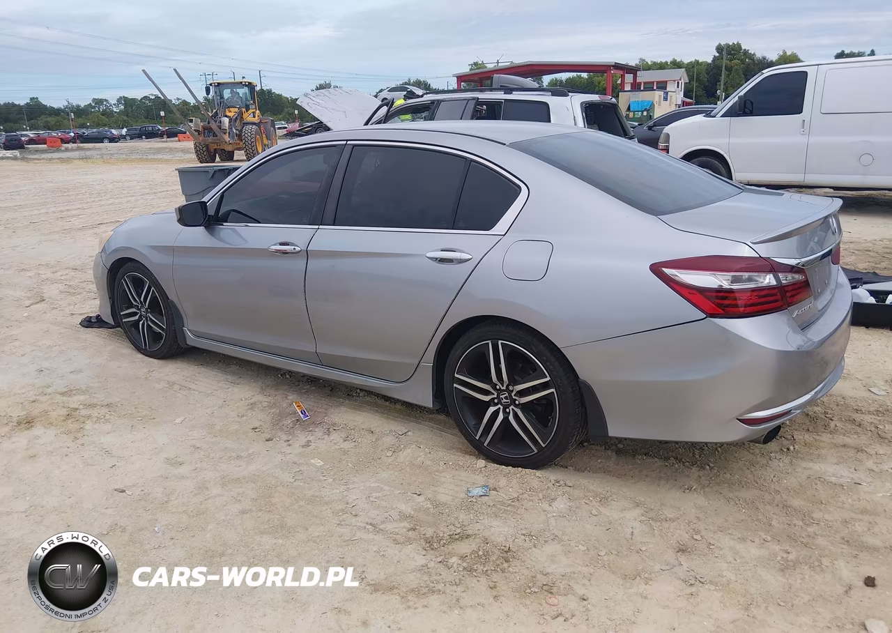 2017 Honda Accord Sport VIN:1HGCR2F50HA046646 - 14
