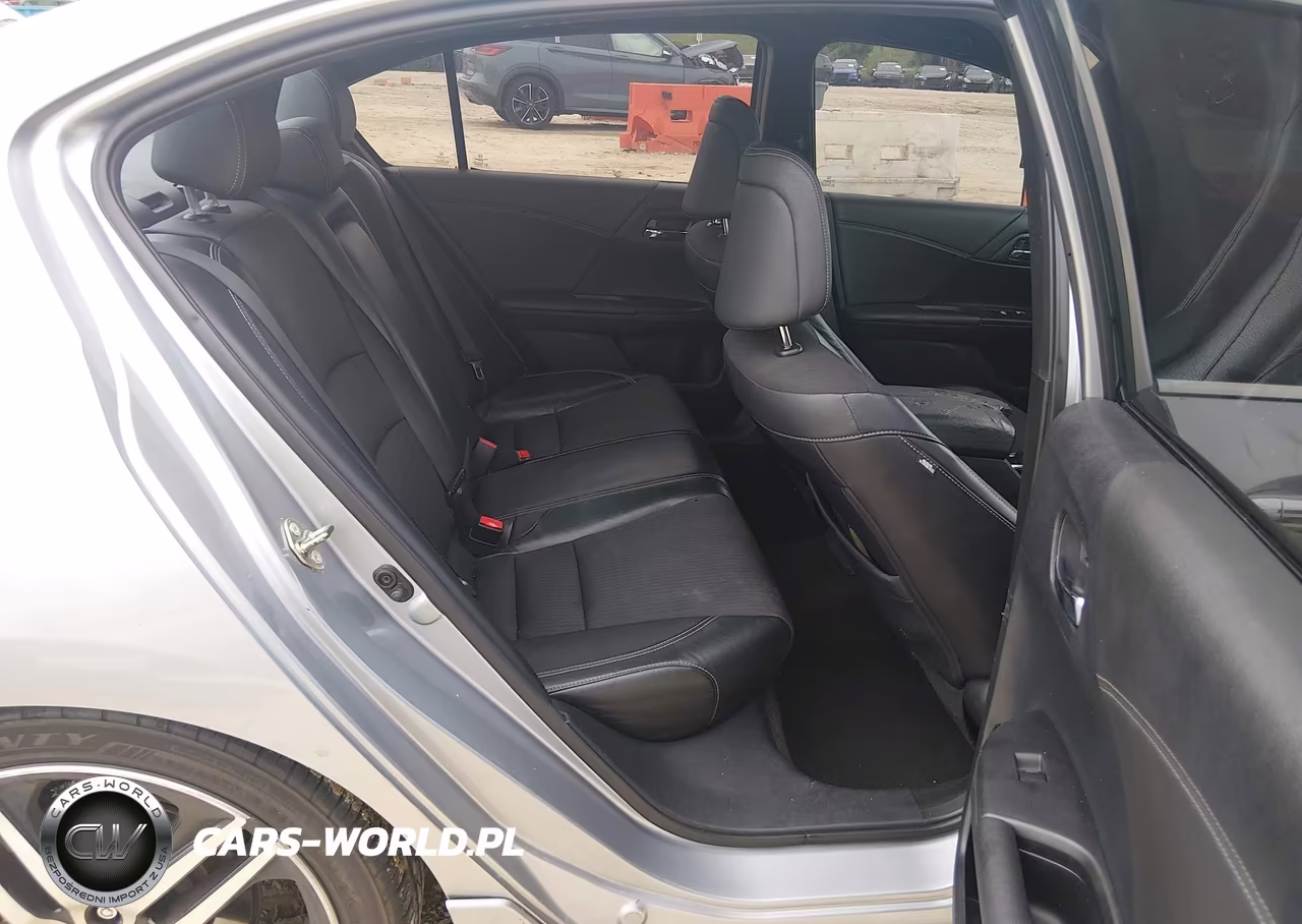2017 Honda Accord Sport VIN:1HGCR2F50HA046646 - 8