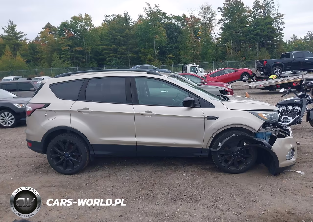 2017 Ford Escape Se VIN:1FMCU9GD1HUD47724 - 14