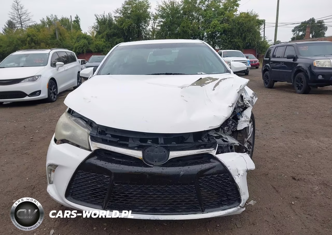 2015 Toyota Camry Se VIN:4T1BF1FK7FU028624 - 6