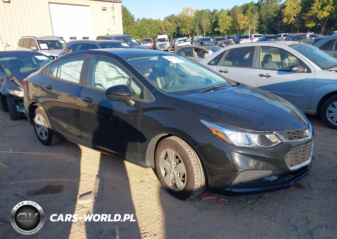 2018 Chevrolet Cruze Ls Auto – zdjęcie 1 z 16