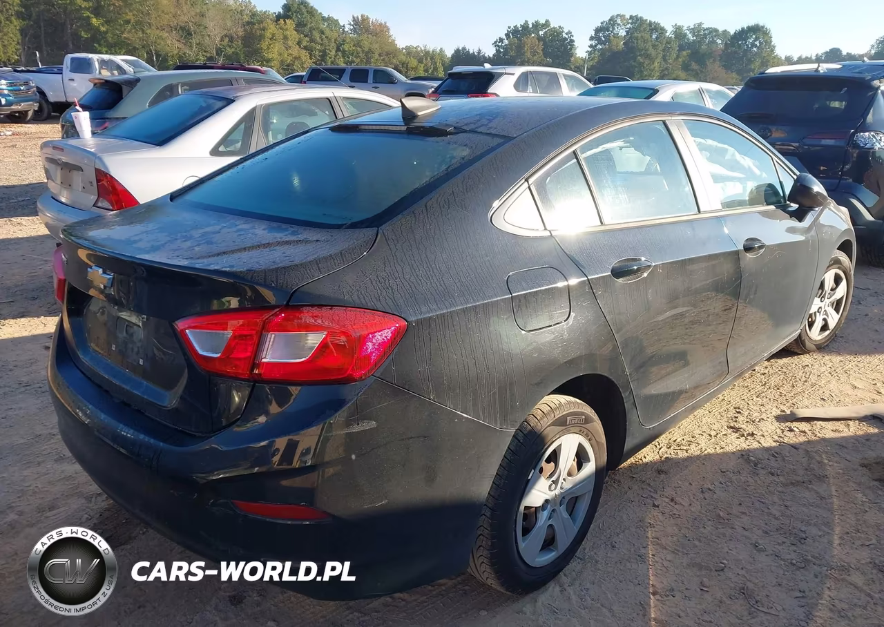 2018 Chevrolet Cruze Ls Auto VIN:1G1BC5SM2J7162680 - 4