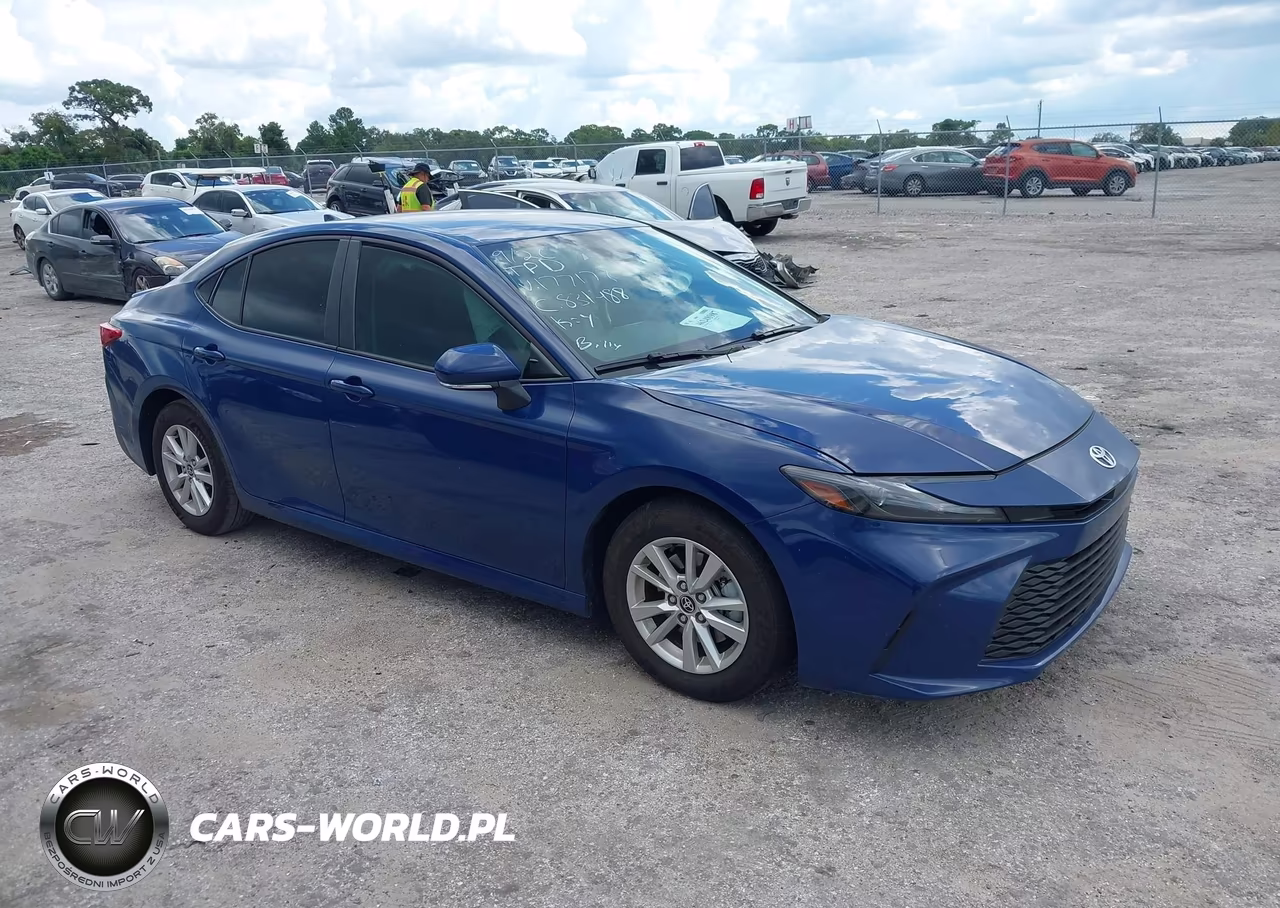 2025 Toyota Camry Le