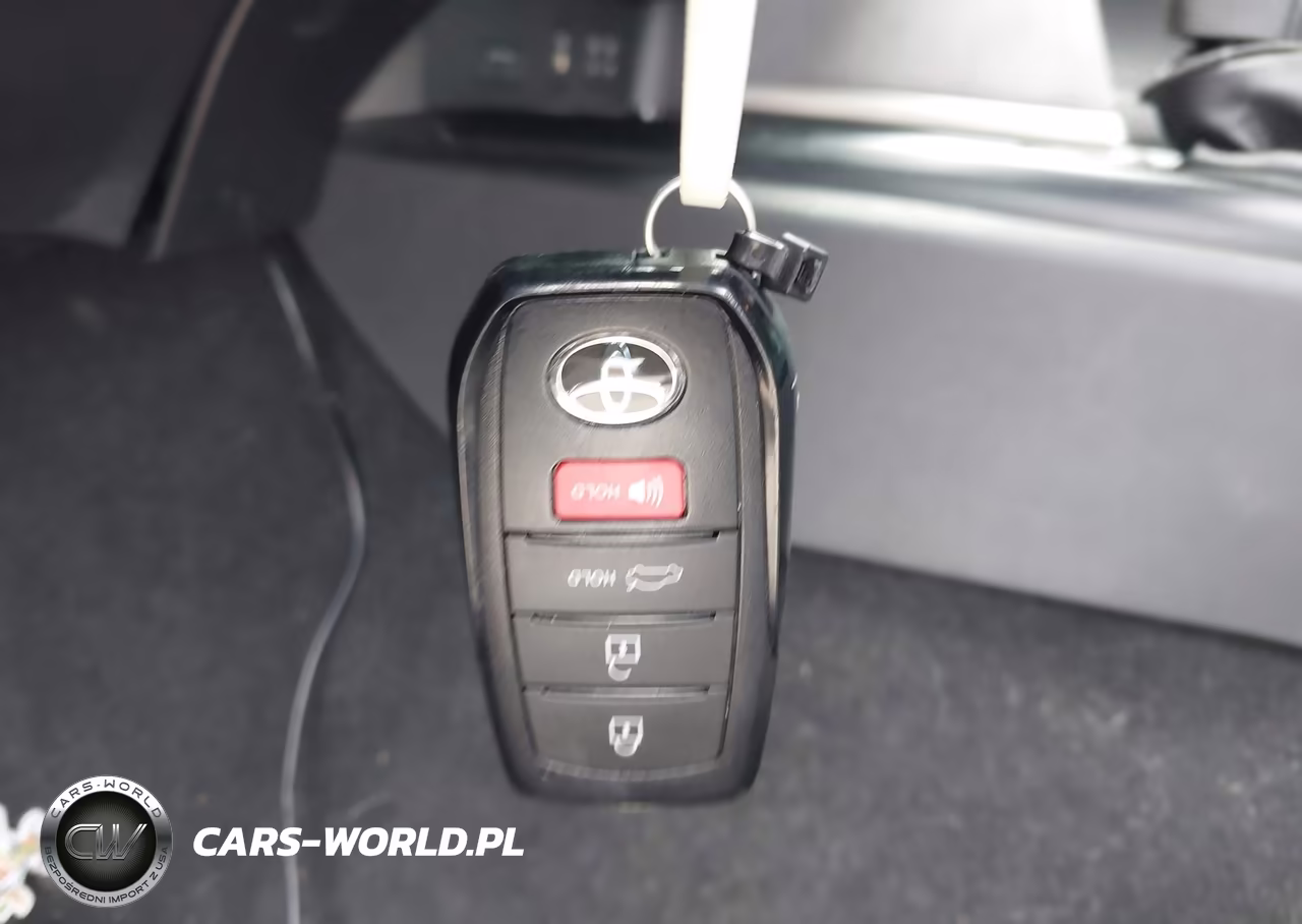 2025 Toyota Camry Le VIN:4T1DAACKXSU177177 - 11
