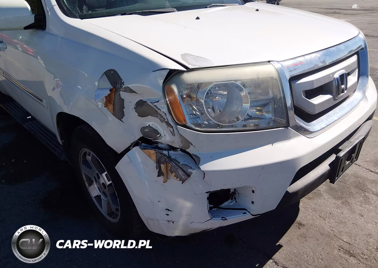 2011 Honda Pilot Touring VIN:5FNYF4H95BB101065 - 6