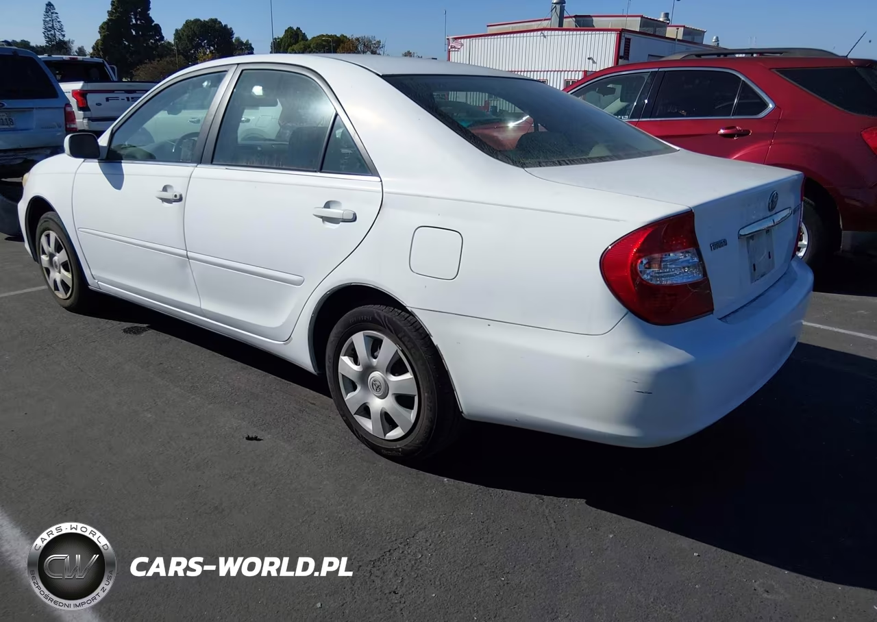 2003 Toyota Camry Le VIN:4T1BE32K63U231651 - 3