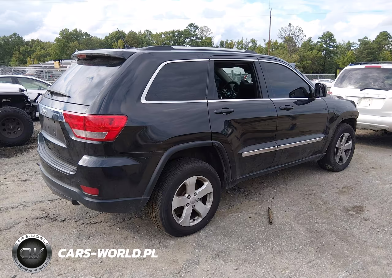 2012 Jeep Grand Cherokee Laredo VIN:1C4RJFAT2CC353150 - 4