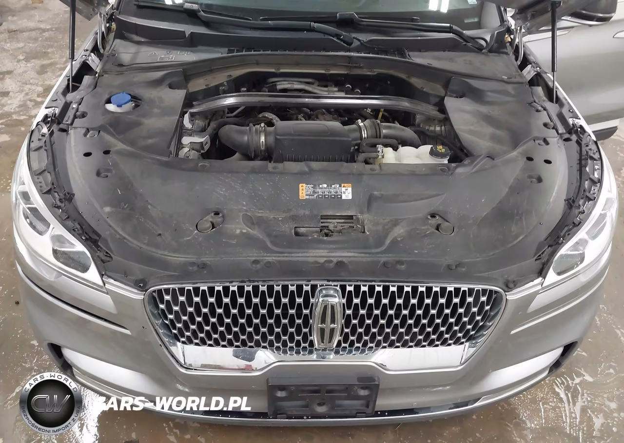 2020 Lincoln Aviator Reserve VIN:5LM5J7XC1LGL30830 - 10