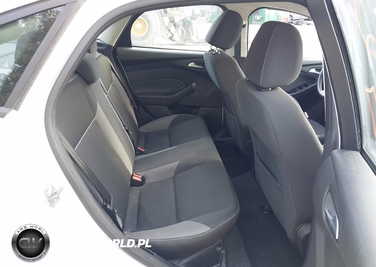 2014 Ford Focus Se VIN:1FADP3F24EL201564 - 8