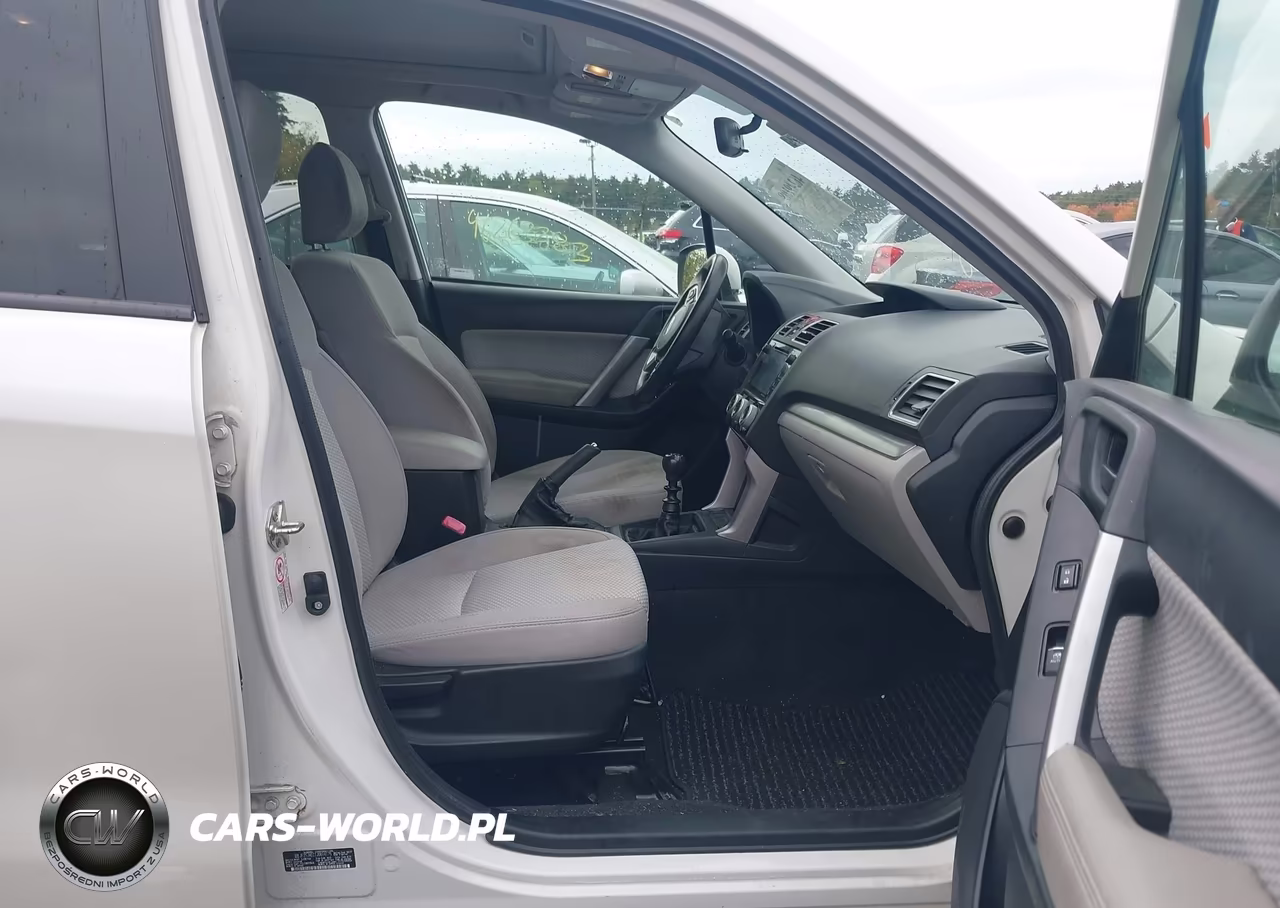 2018 Subaru Forester 2.5I Premium VIN:JF2SJAEC1JG614175 - 5