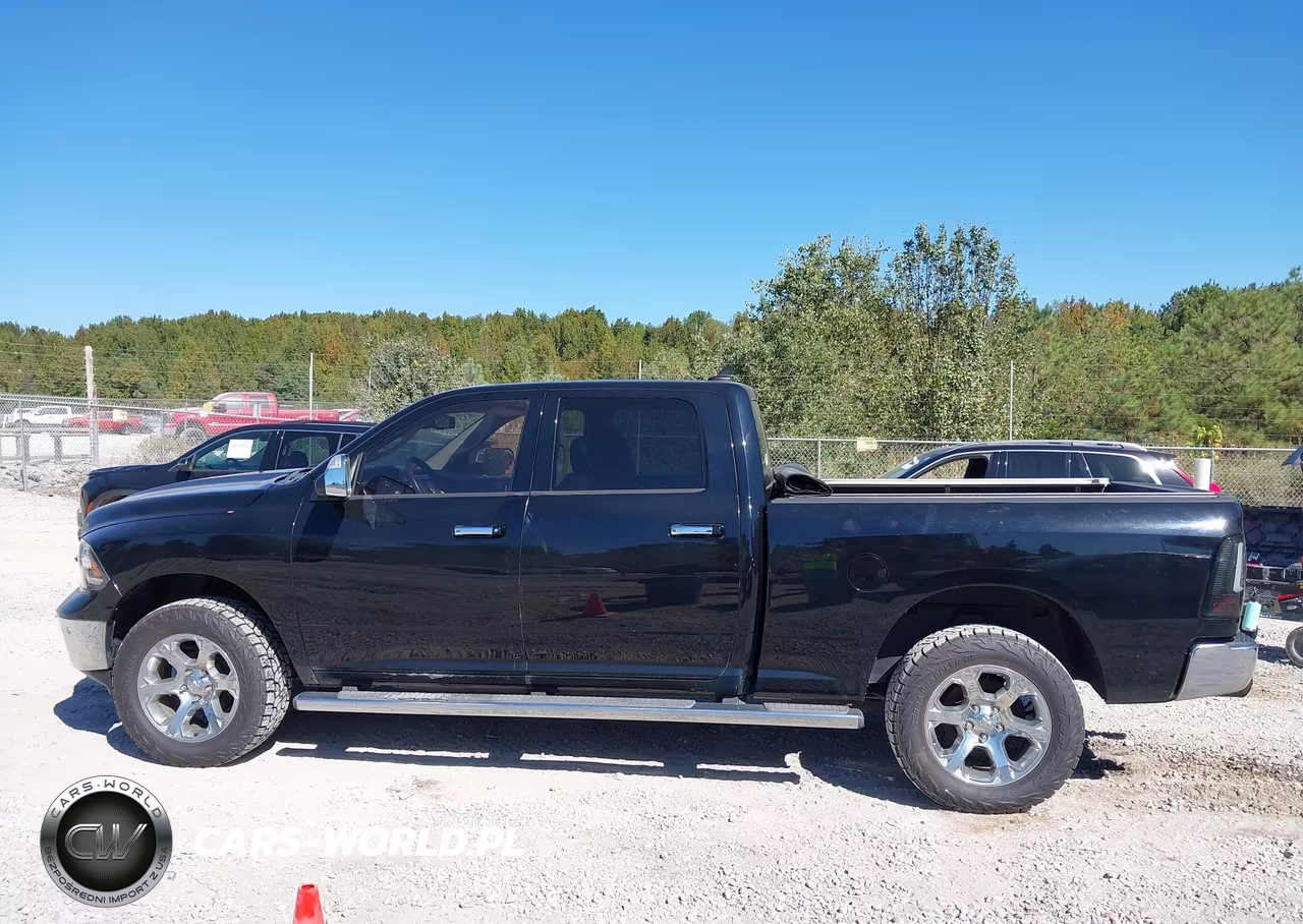 2014 Ram 1500 Laramie VIN:1C6RR7VMXES481170 - 14