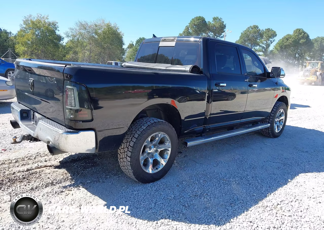 2014 Ram 1500 Laramie VIN:1C6RR7VMXES481170 - 4