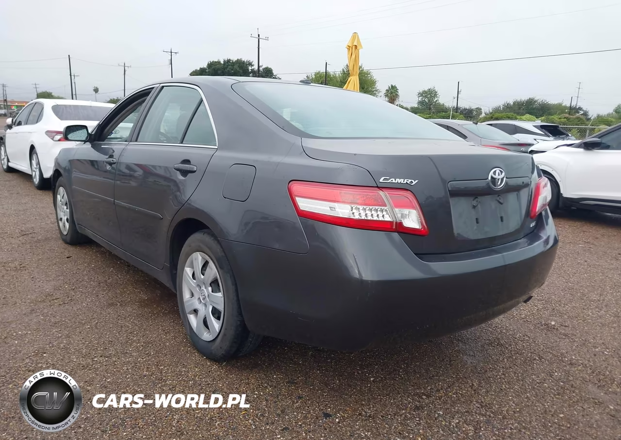 2011 Toyota Camry Le VIN:4T1BF3EK4BU694976 - 3
