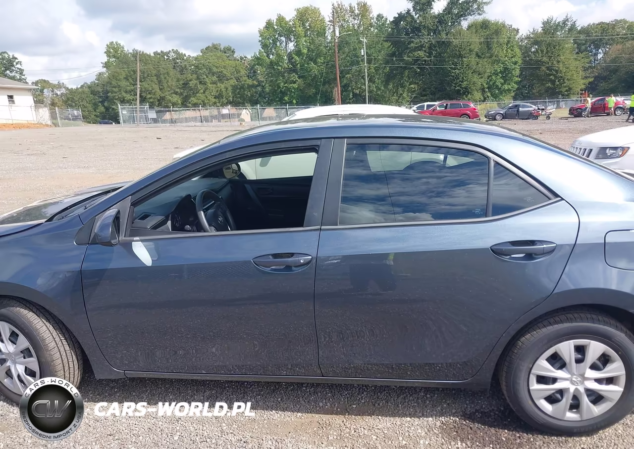 2019 Toyota Corolla L VIN:2T1BURHE0KC194894 - 14