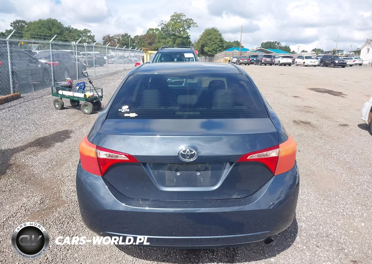 2019 Toyota Corolla L VIN:2T1BURHE0KC194894 - 16