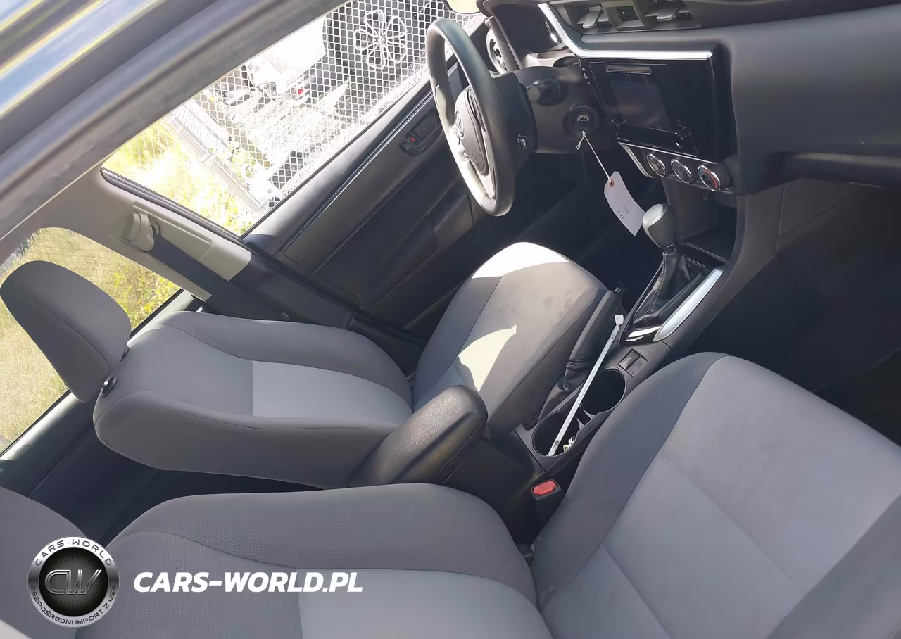 2019 Toyota Corolla L VIN:2T1BURHE0KC194894 - 5