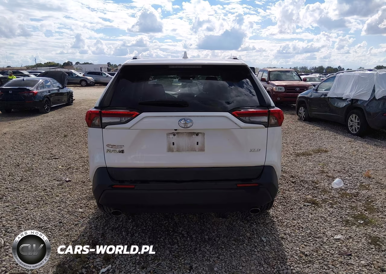 2020 Toyota Rav4 Xle Premium VIN:2T3C1RFV9LW095353 - 16