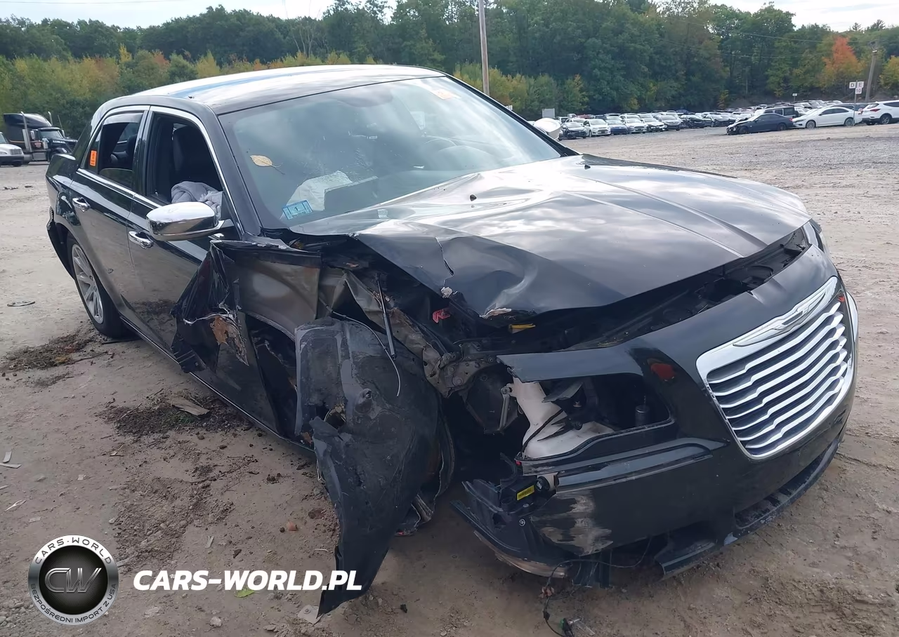 2012 Chrysler 300 Limited VIN:2C3CCACG8CH113217 - 1