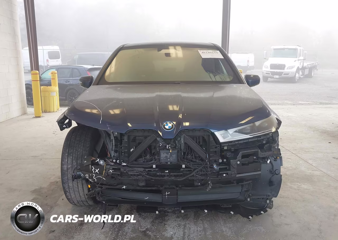 2023 BMW Ix xDrive50 VIN:WB523CF01PCM48308 - 13