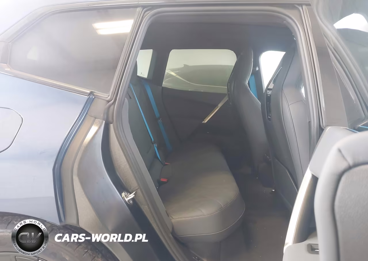 2023 BMW Ix xDrive50 VIN:WB523CF01PCM48308 - 8