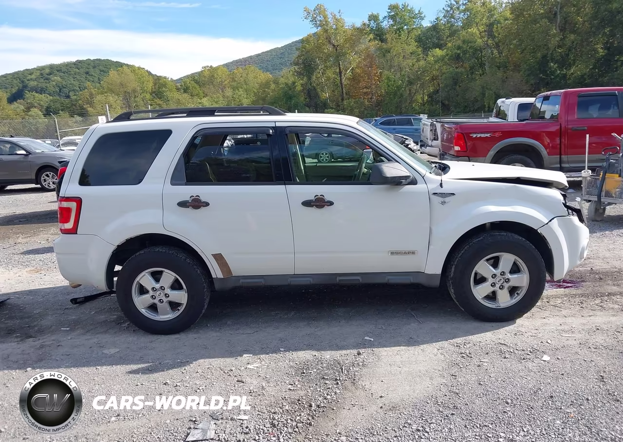 2008 Ford Escape Xlt VIN:1FMCU93168KB02697 - 13