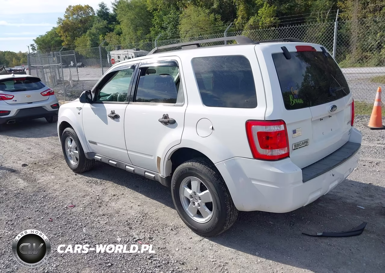 2008 Ford Escape Xlt VIN:1FMCU93168KB02697 - 3