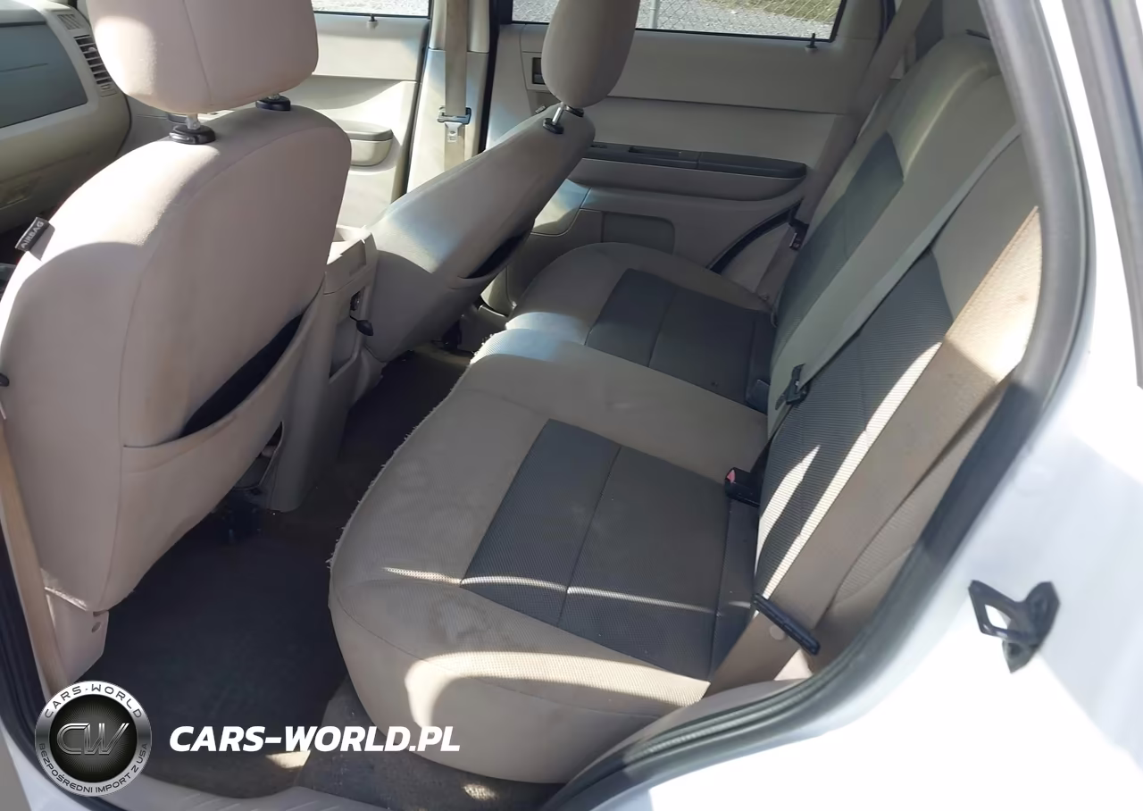 2008 Ford Escape Xlt VIN:1FMCU93168KB02697 - 8
