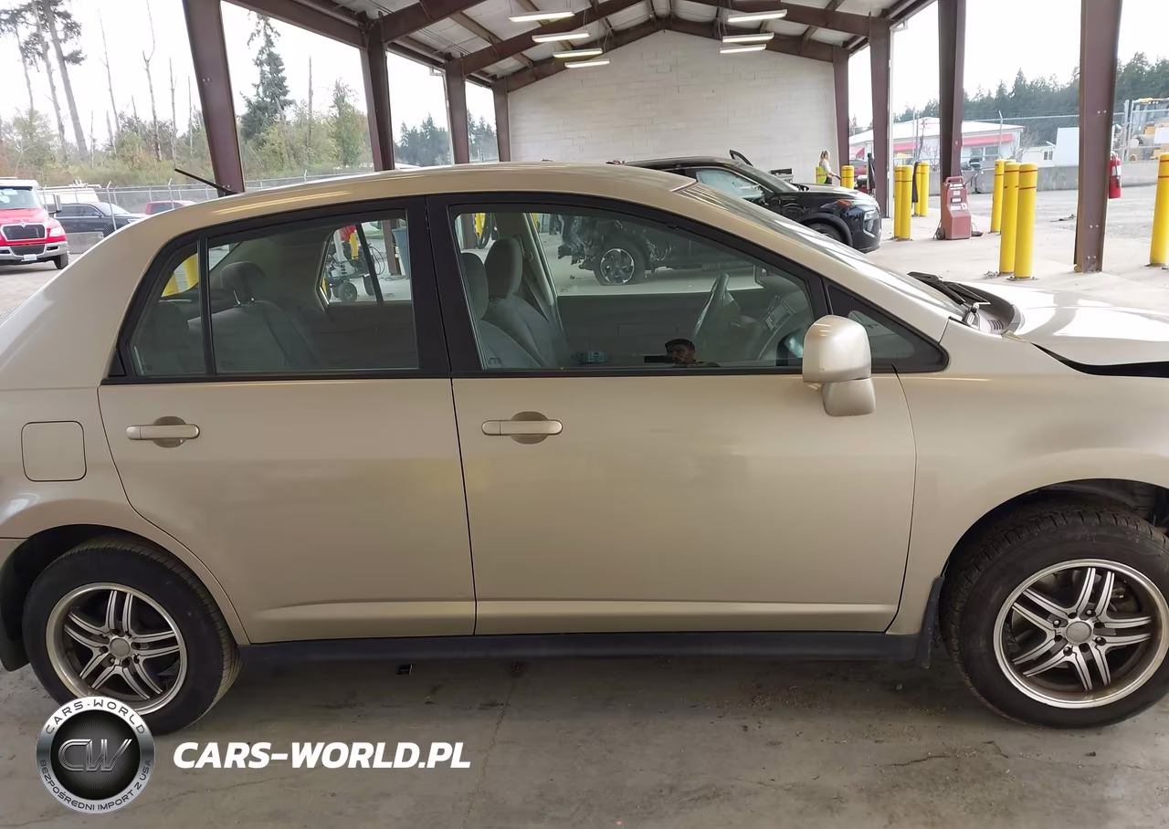 2009 Nissan Versa 1.8S VIN:3N1BC11E89L417725 - 13