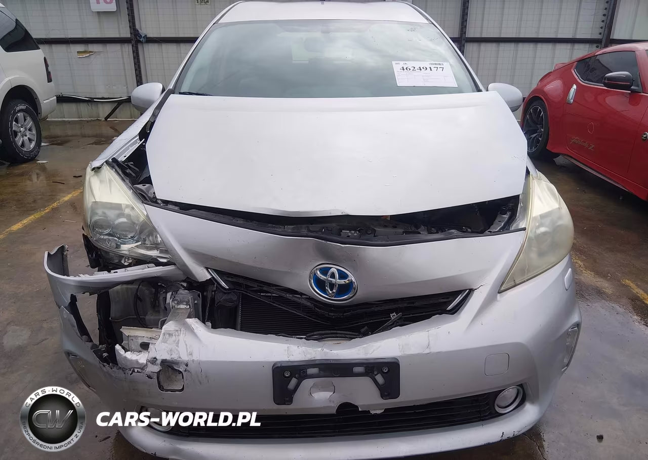 2013 Toyota Prius V Five VIN:JTDZN3EU2D3257204 - 13