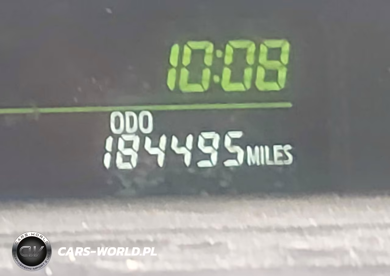 2013 Toyota Prius V Five VIN:JTDZN3EU2D3257204 - 16