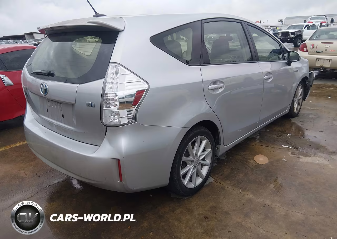 2013 Toyota Prius V Five VIN:JTDZN3EU2D3257204 - 4