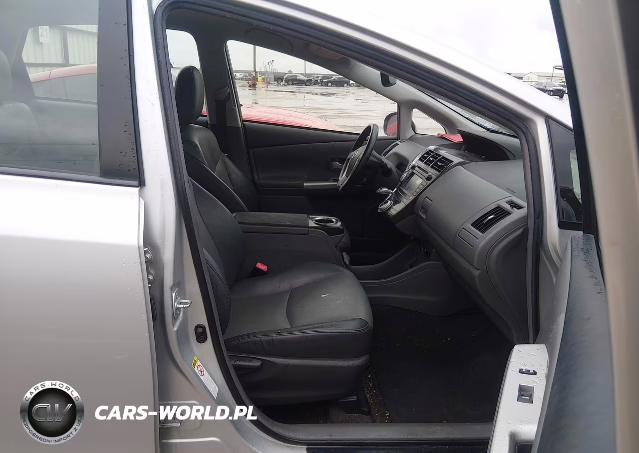 2013 Toyota Prius V Five VIN:JTDZN3EU2D3257204 - 5