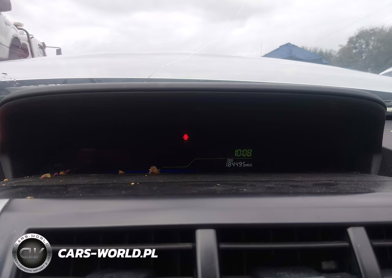 2013 Toyota Prius V Five VIN:JTDZN3EU2D3257204 - 7