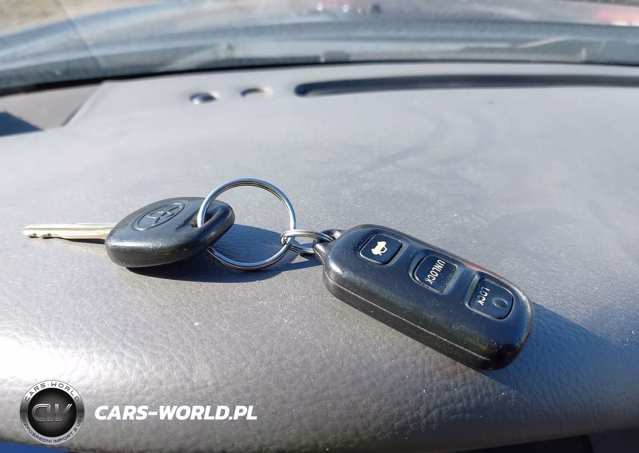 2004 Toyota Camry Xle VIN:4T1BE30K14U271995 - 11