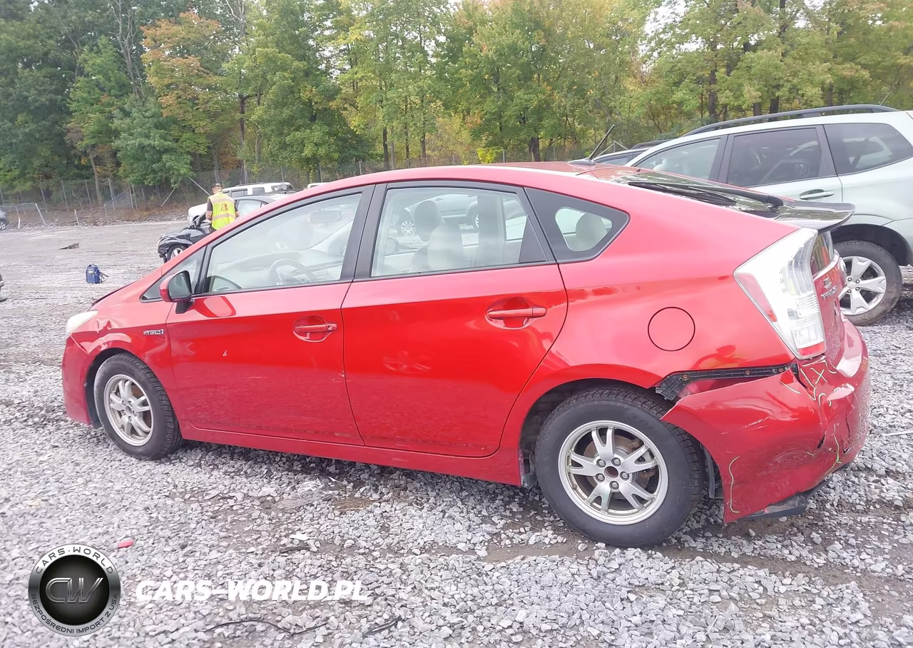 2011 Toyota Prius Two VIN:JTDKN3DU7B1439847 - 14