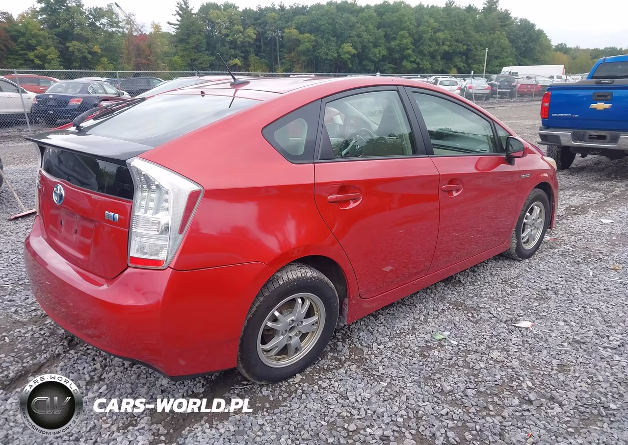 2011 Toyota Prius Two VIN:JTDKN3DU7B1439847 - 4