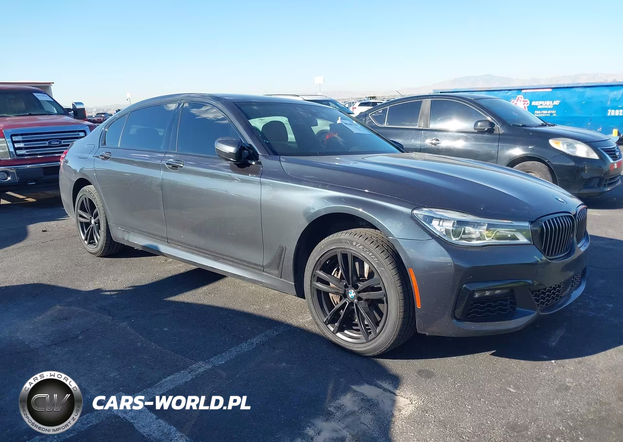2018 BMW 750I