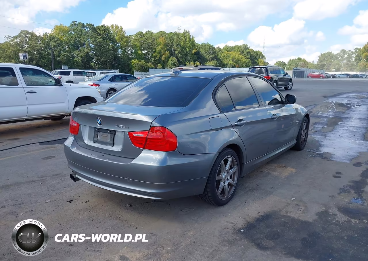 2011 BMW 328I xDrive VIN:WBAPK5G57BNN27964 - 4