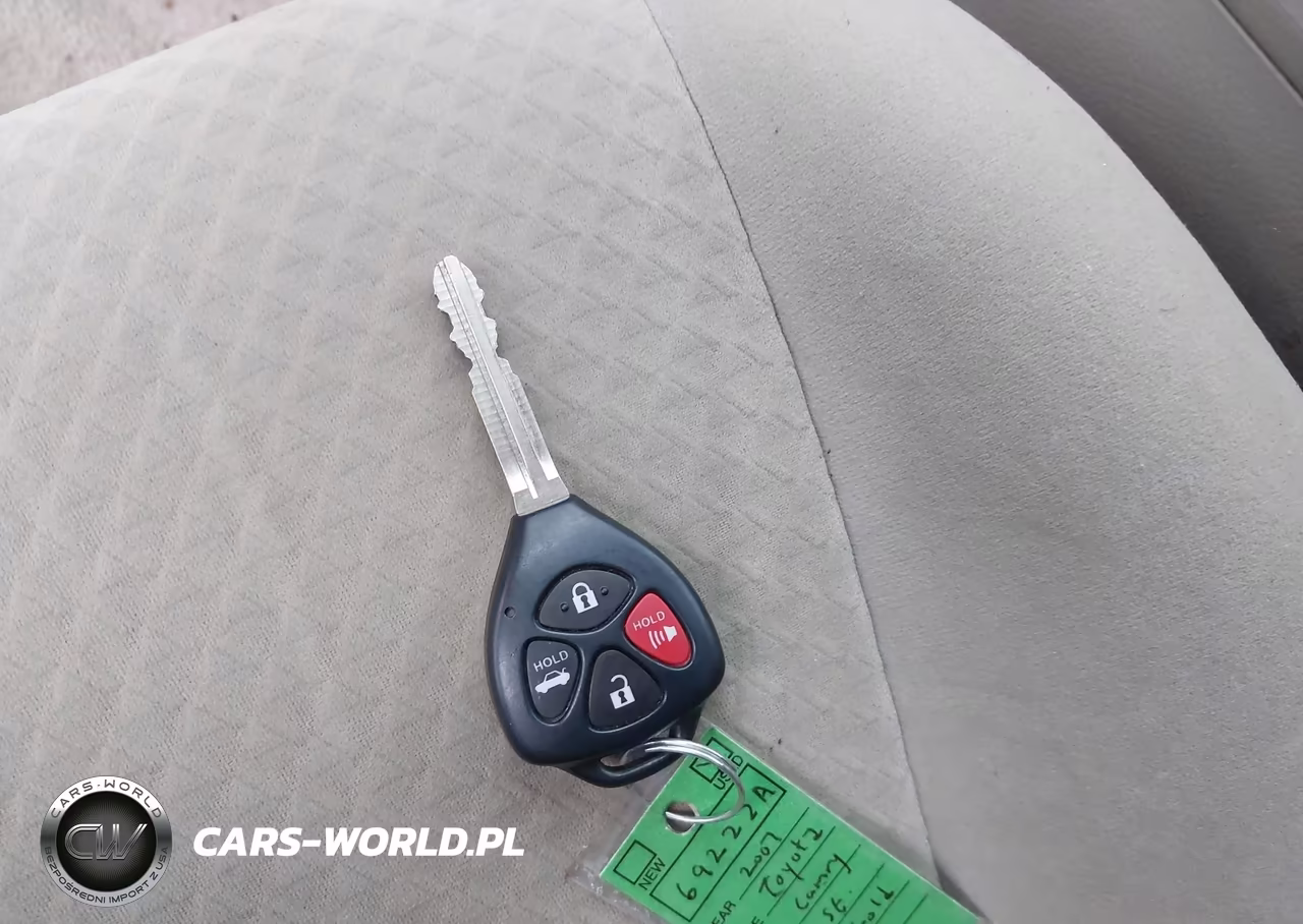 2007 Toyota Camry Le VIN:4T1BE46KX7U557779 - 11