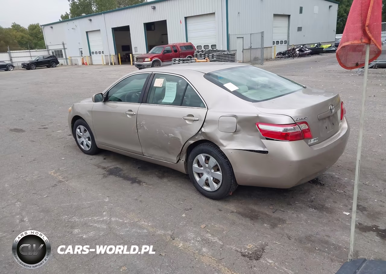 2007 Toyota Camry Le VIN:4T1BE46KX7U557779 - 3