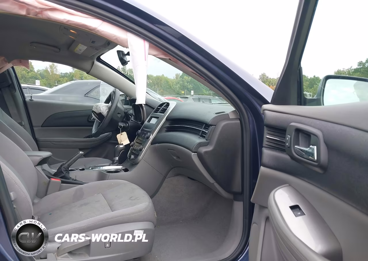 2015 Chevrolet Malibu 1Fl VIN:1G11A5SL3FF233682 - 5